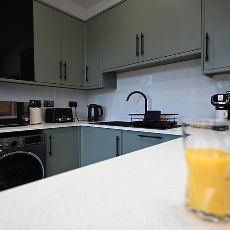 Luxury Two Bed Apartment - Cardiff City Centre Extérieur photo